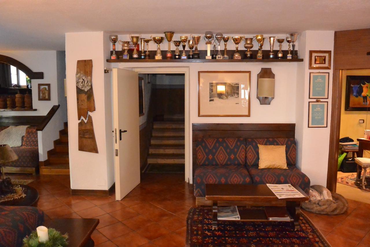 Hotel Fosson Breuil-Cervinia Εξωτερικό φωτογραφία