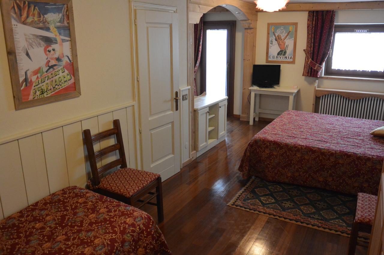 Hotel Fosson Breuil-Cervinia Εξωτερικό φωτογραφία