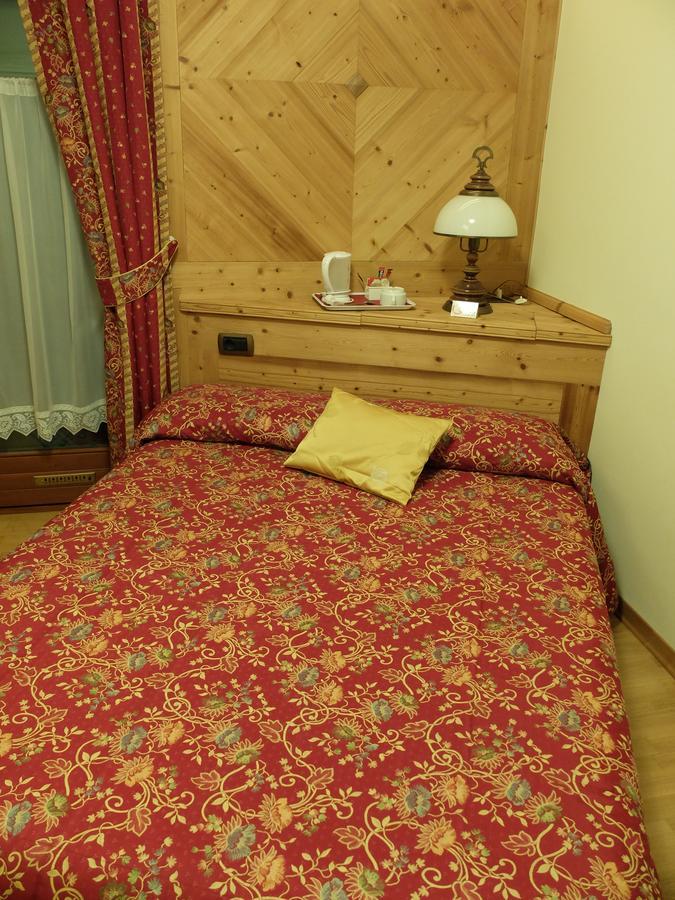 Hotel Fosson Breuil-Cervinia Εξωτερικό φωτογραφία
